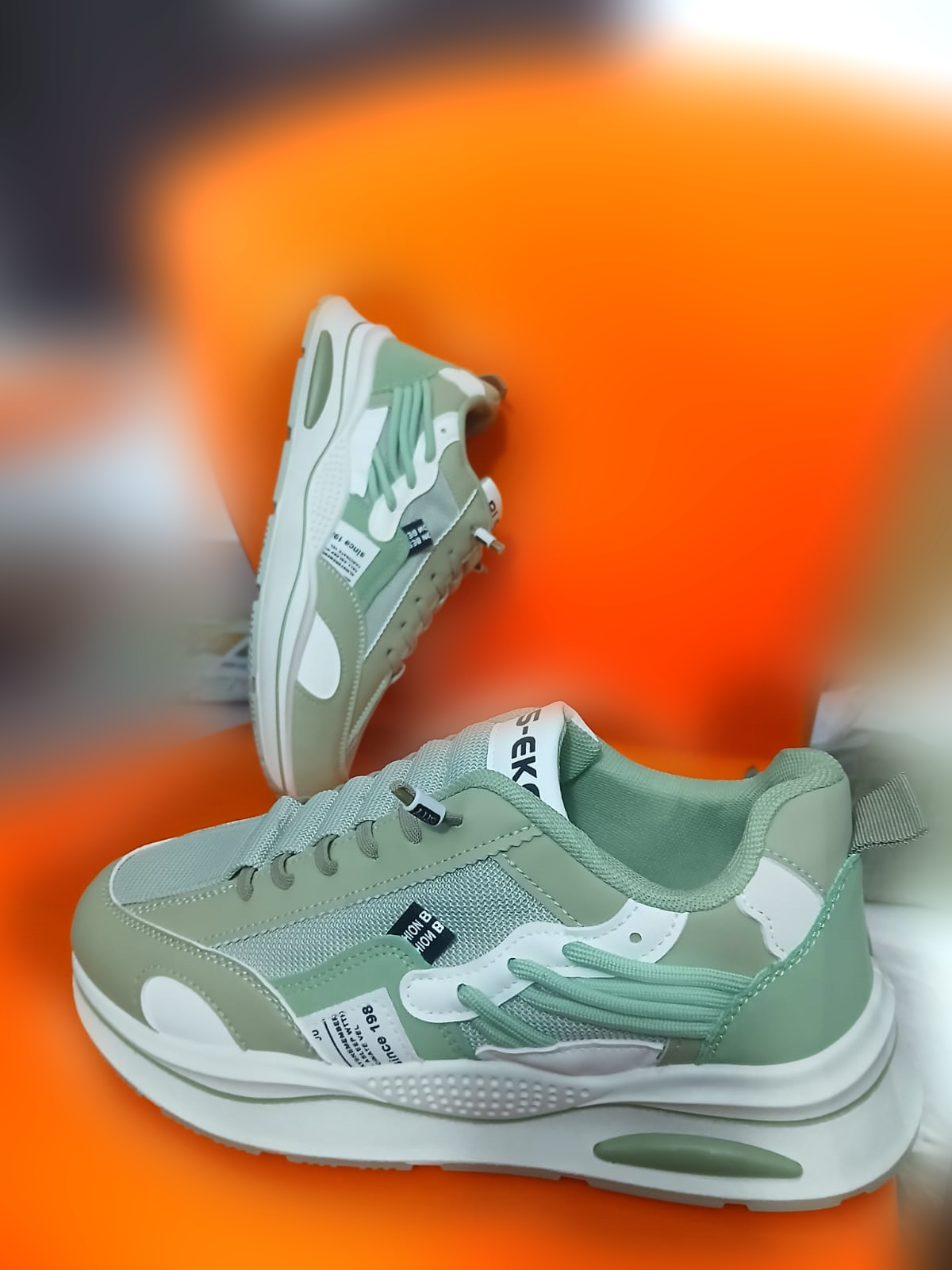 Trbottomy Retro Thick-Soled Low-Top Lace-Up Sports Shoes - Green Color