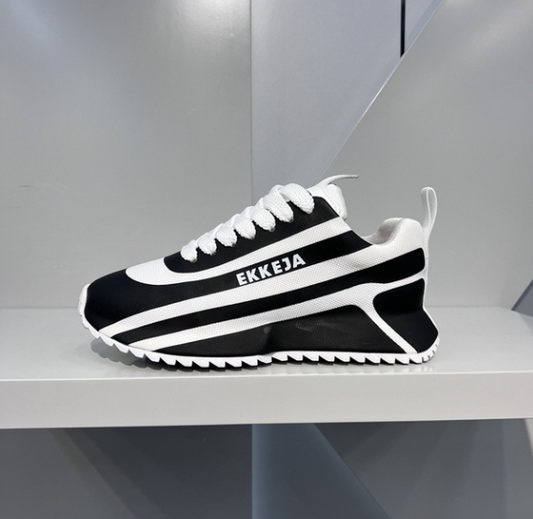 High-grade Casual Shoes Ultra-thin Soft Bottom Outdoor Hiking Hiking Shoes