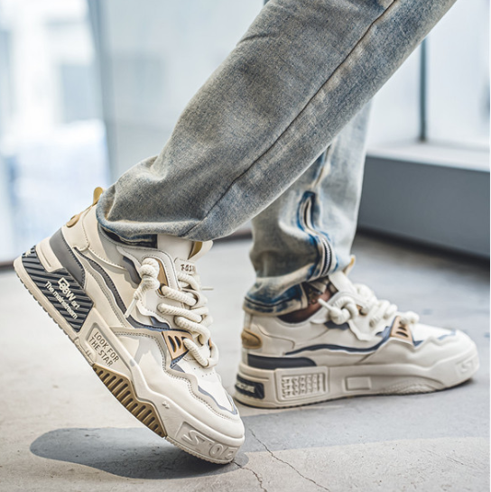 Hot Trending Thick-soled Casual Flat Shoes