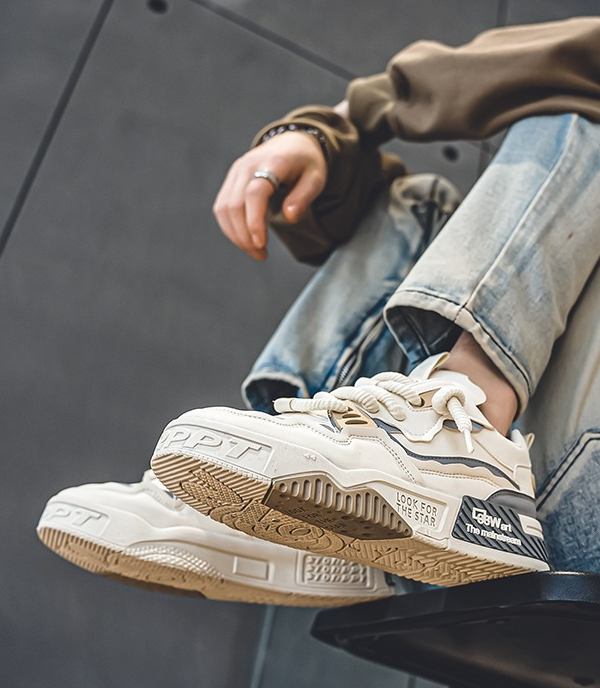 Hot Trending Thick-soled Casual Flat Shoes